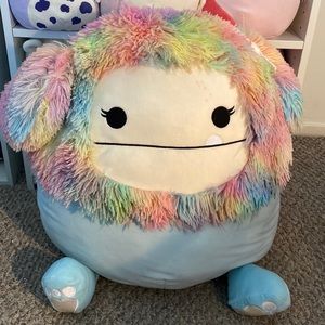Squishmallow Zozo the Bigfoot